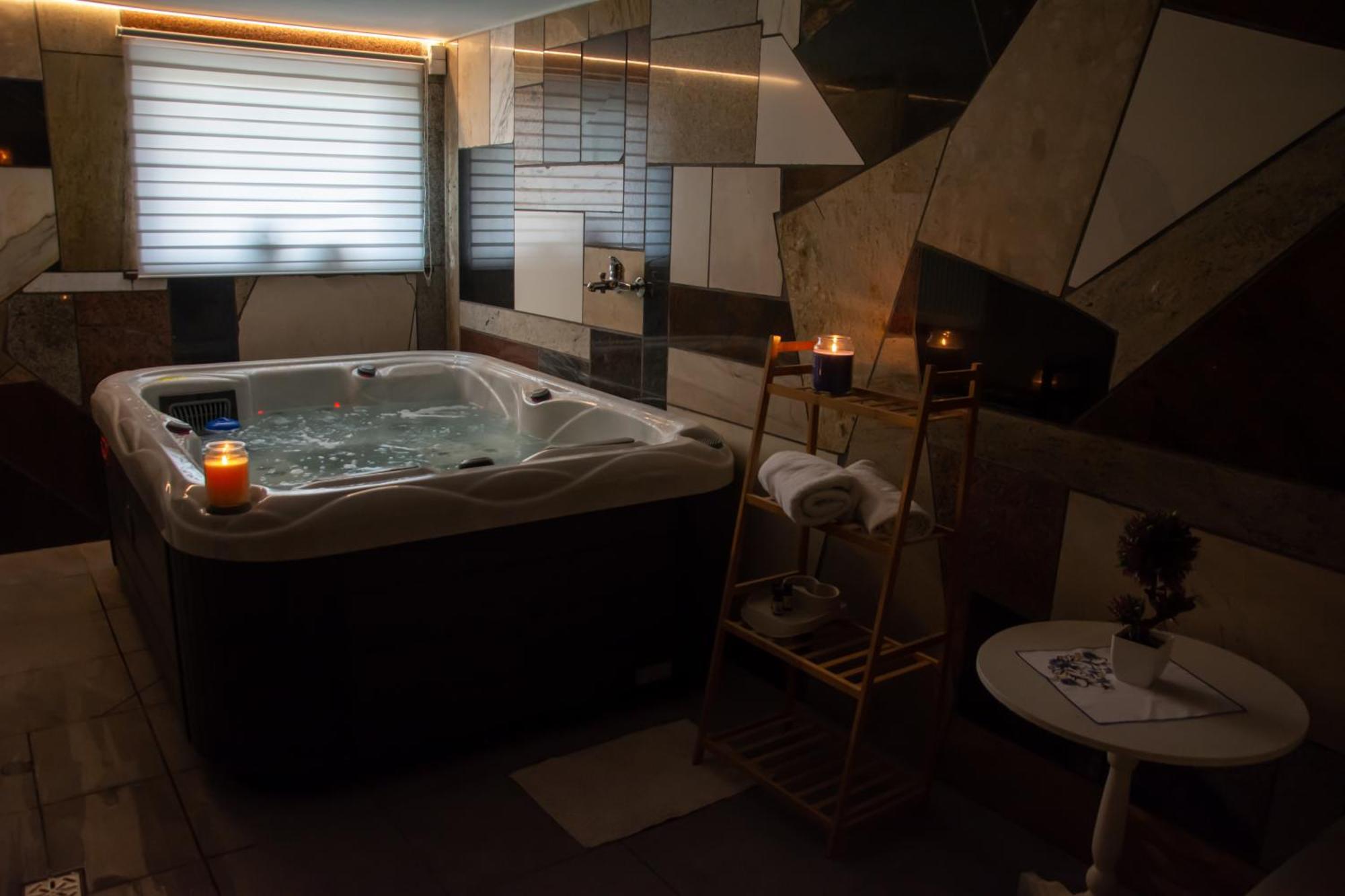 Checz Goscinna- Pokoje,Sauna,Jacuzzi, Sala Konferencyjna Grzybno 外观 照片
