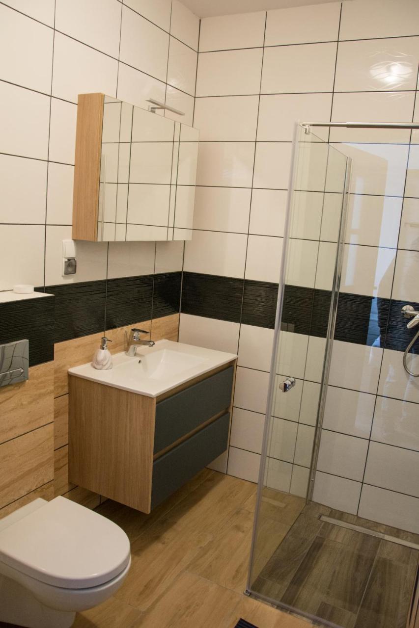 Checz Goscinna- Pokoje,Sauna,Jacuzzi, Sala Konferencyjna Grzybno 外观 照片